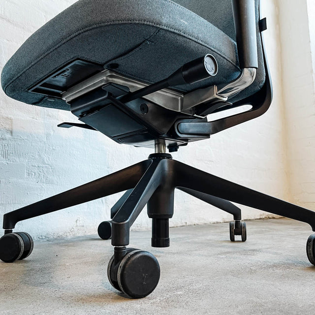 Vitra ID Soft Bürodrehstuhl - eisblau/schwarz - Antonio Citterio - gebrauchte TOP Qualität