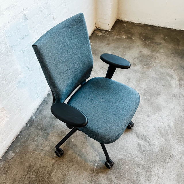 Vitra ID Soft Bürodrehstuhl - eisblau/schwarz - Antonio Citterio - gebrauchte TOP Qualität