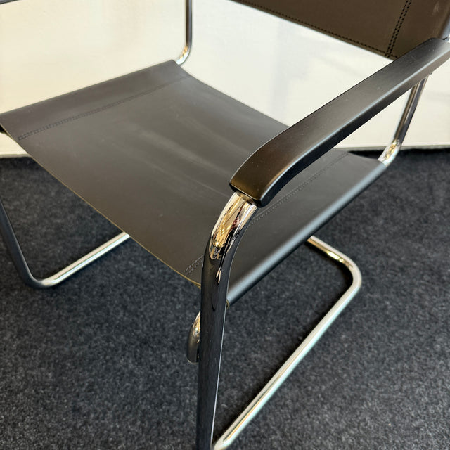 Thonet Freischwinger S 34 - Kernleder schwarz - Marcel Breuer - TOP Zustand