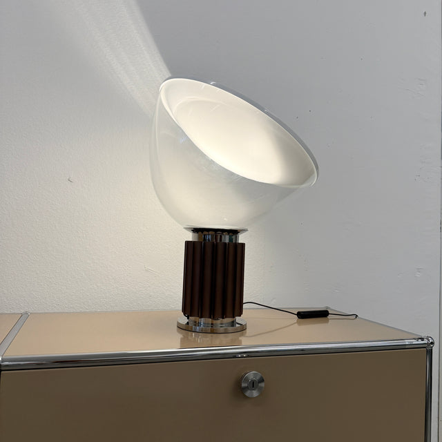 FLOS Taccia Small LED -  Tischlampe - Glas/Bronze - Neuwertig!
