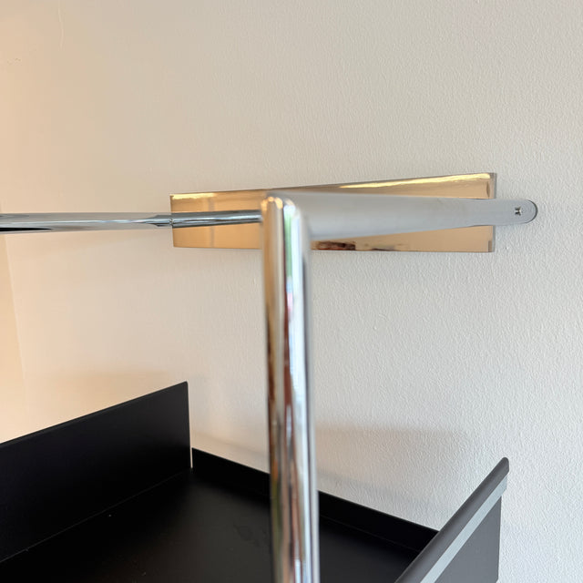 MOX Pool 220 - Anlehnregal - 6 Böden - Schwarz/Chrom - Neuwertig!