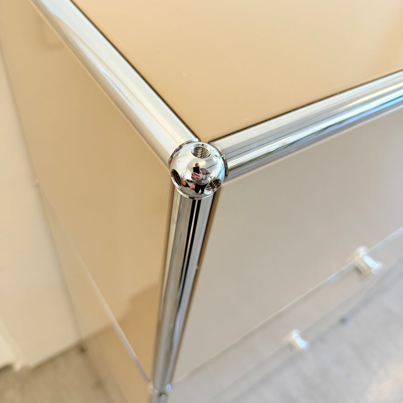 USM Haller - Sideboard - Beige - 6 Klapptüren - Softclose - TOP Zustand!