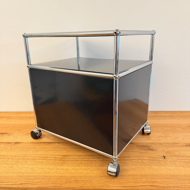USM Haller - Nachtschränkchen/Druckerwagen - Schwarz- TOP Zustand!
