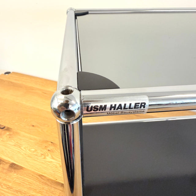 USM Haller - Beistelltisch - Rauchglas/Schwarz - TOP Zustand!