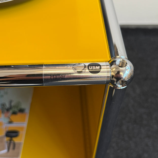 USM Haller - Beistelltisch/Druckerwagen - Goldgelb- TOP Zustand!