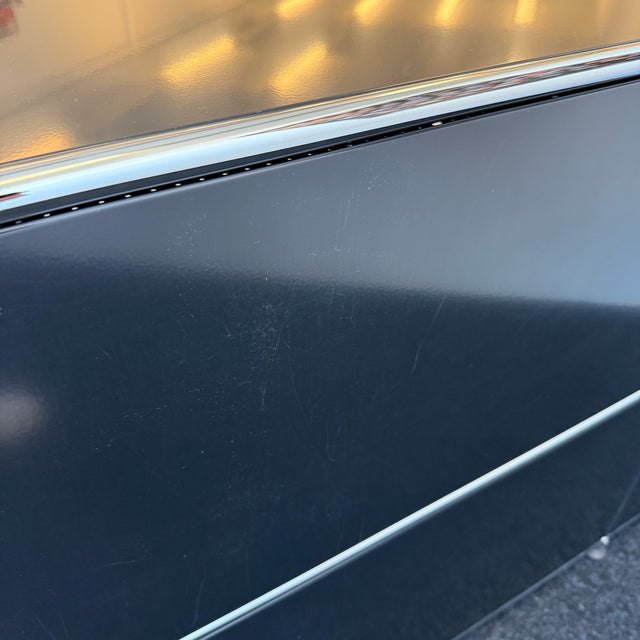 USM Haller - Sideboard - Schwarz - Vier Fächer