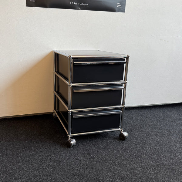 USM Haller - Rollcontainer - Schwarz - Drei A6 Schubladen
