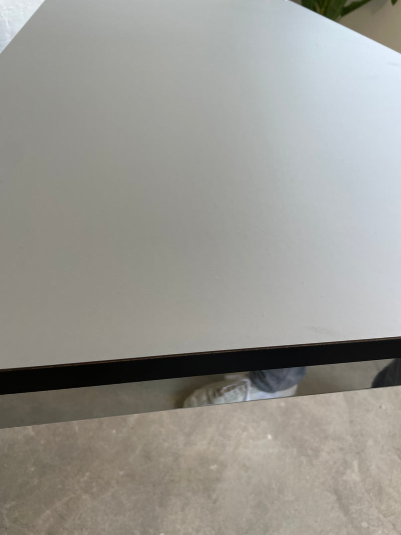 Tisch Fenix grau - 150 x 75 cm