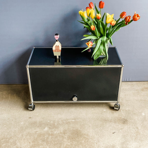 USM Haller Lowboard - TV-Hifi-Board - schwarz - gebrauchte TOP Qualität