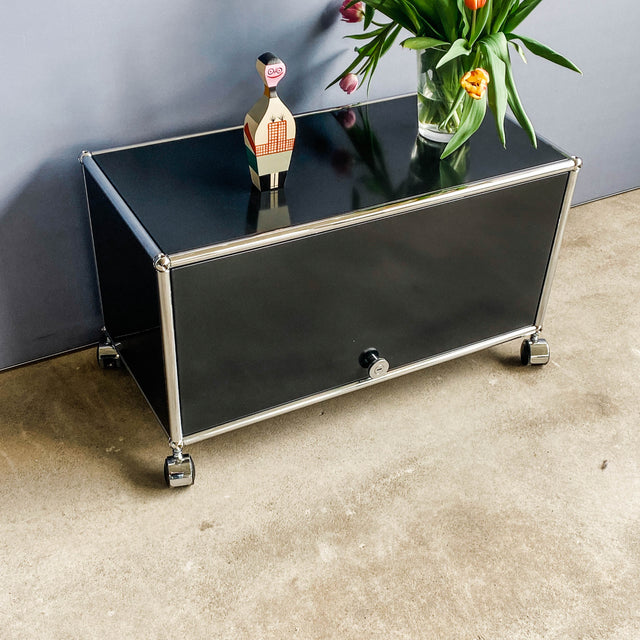 USM Haller Lowboard - TV-Hifi-Board - schwarz - gebrauchte TOP Qualität