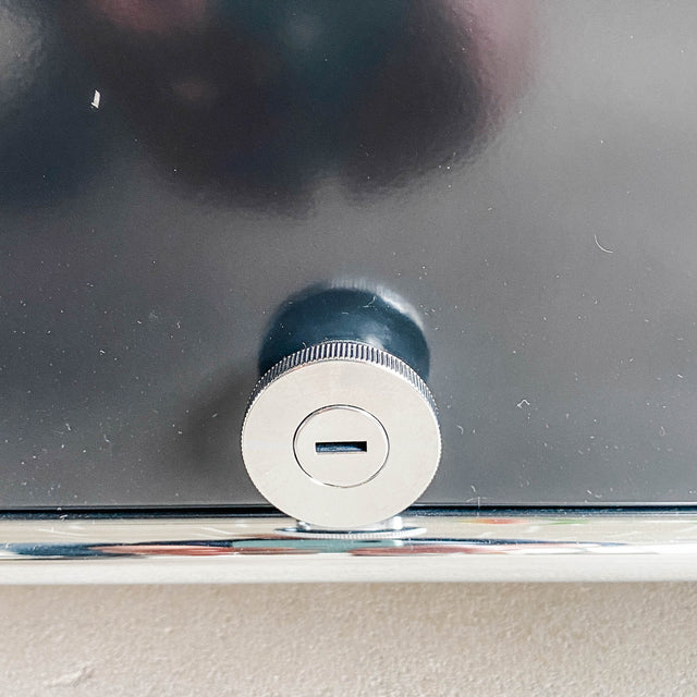 USM Haller Lowboard - TV-Hifi-Board - schwarz - gebrauchte TOP Qualität