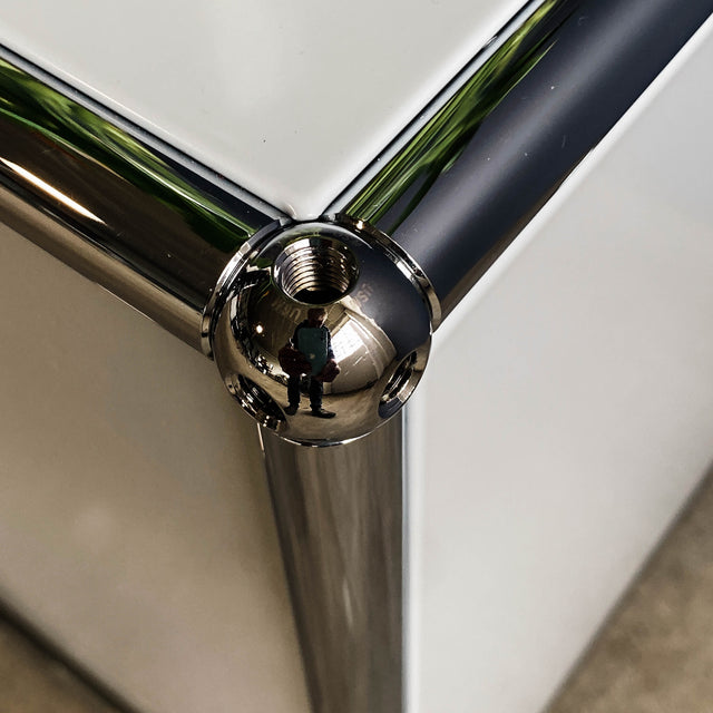 USM Haller Lowboard - lichtgrau - gebrauchte TOP Qualität