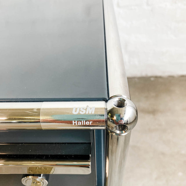USM Haller - Rollcontainer - anthrazitgrau - 3 Schubladen - gebrauchter TOP Zustand