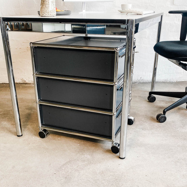 USM Haller - Rollcontainer - anthrazitgrau - 3 Schubladen - gebrauchter TOP Zustand