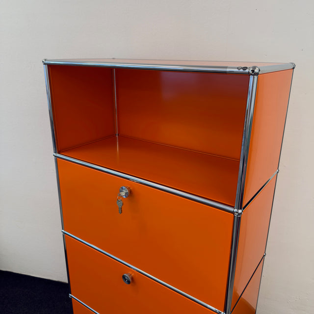 USM Haller - Highboard - 4 Fächer - Klapptüren - Orange - TOP Zustand!