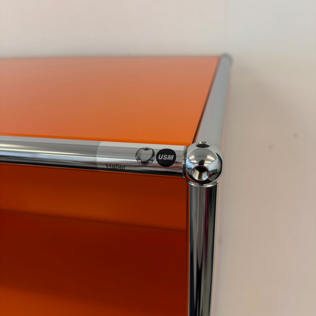 USM Haller - Highboard - 4 Fächer - Klapptüren - Orange - TOP Zustand!
