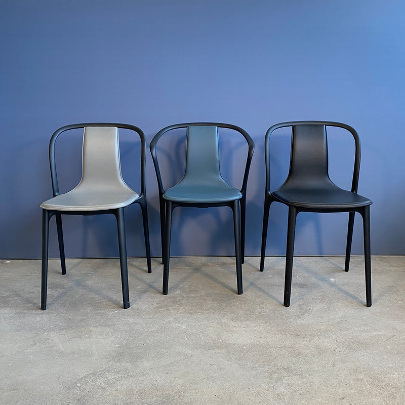 Vitra Belleville Chair Leder rauchblau/schwarz