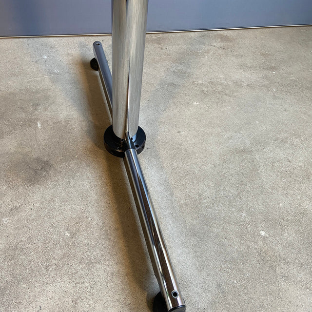 USM Kitos - Tisch - Eiche massiv - höhenverstellbar - 150 x 75 cm - gebrauchte TOP Qualität