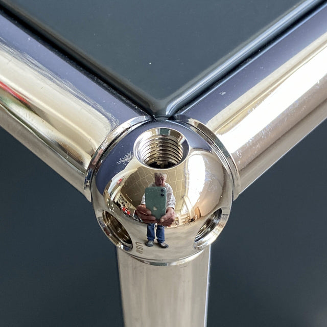 USM Haller Beistelltisch anthrazit