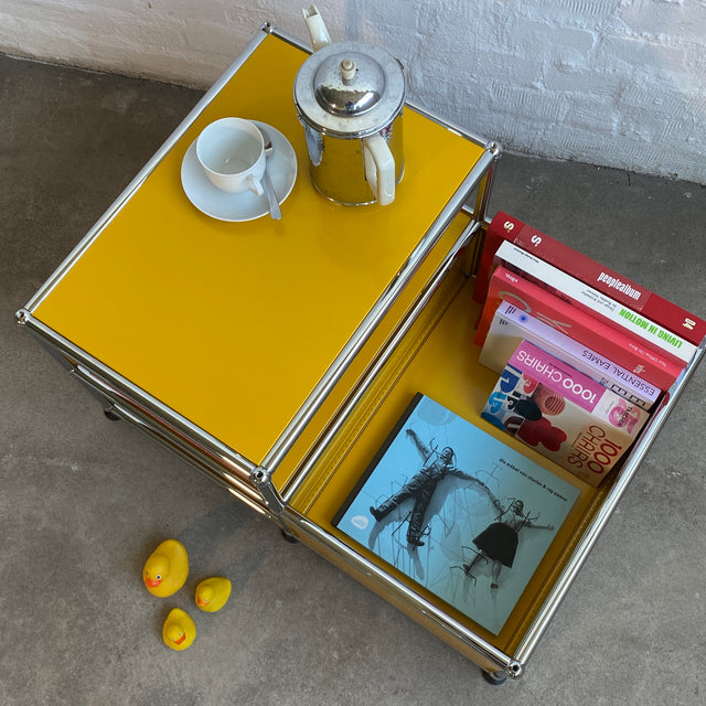 USM Haller - Couchtisch - goldgelb