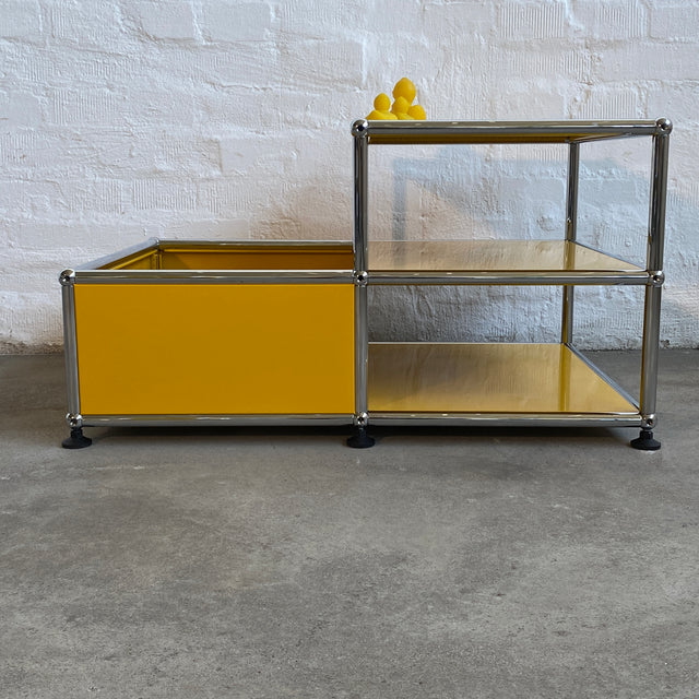 USM Haller - Couchtisch - goldgelb