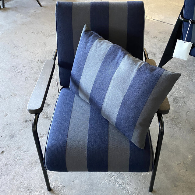 Vitra - Suita Kissen 60 x 40 cm - grau/blau gestreift