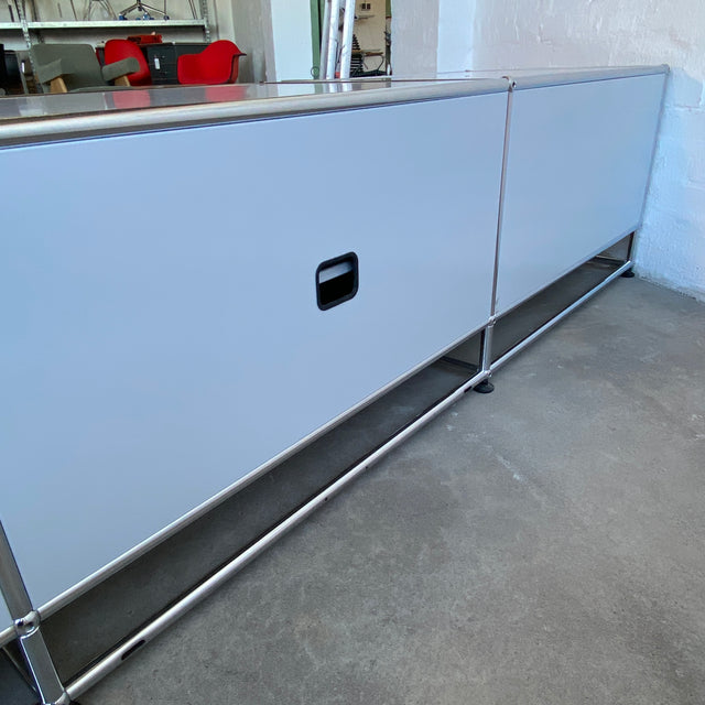 USM Haller - Lowboard - lichtgrau - gebrauchter TOP Zustand