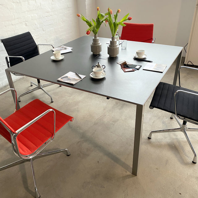 Molteni - LessLess  - Schwarz/Alu