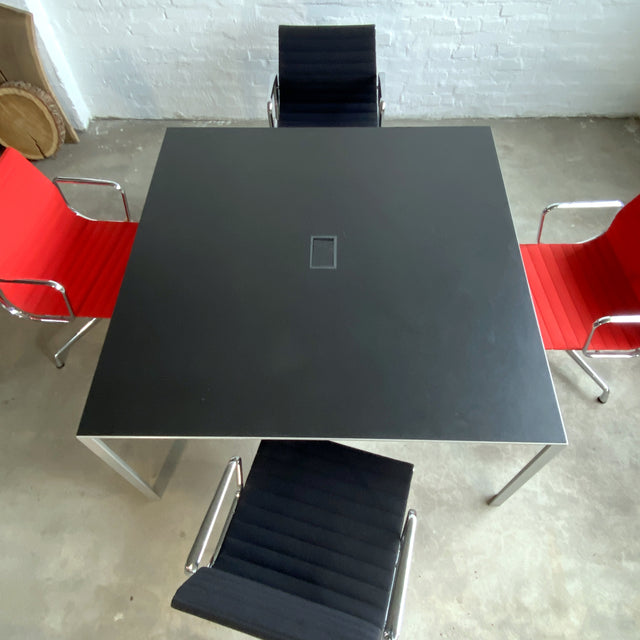 Molteni - LessLess  - Schwarz/Alu