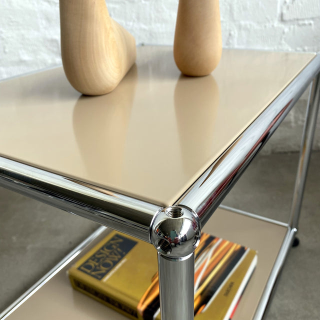 USM Haller - Beistelltisch - 50 x 35 cm - verschiedene Ausführungen