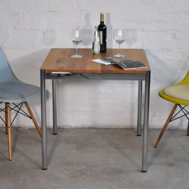 USM Haller Tisch Eiche massiv – verschiedene Größen