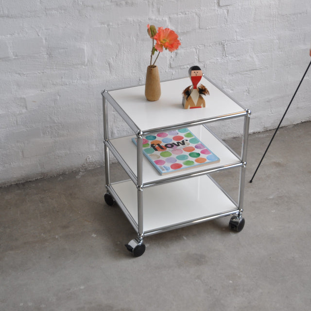 USM Haller - Beistelltisch - Auf Rollen - Weiß - 39,5 cm x 35 cm