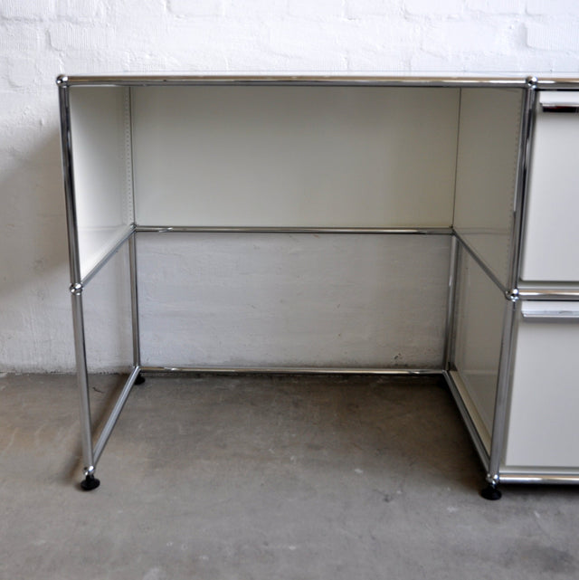 USM Haller Schreibtisch innen