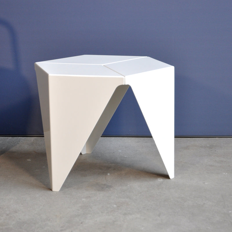 Prismatic Table - Beistelltisch - weiß
