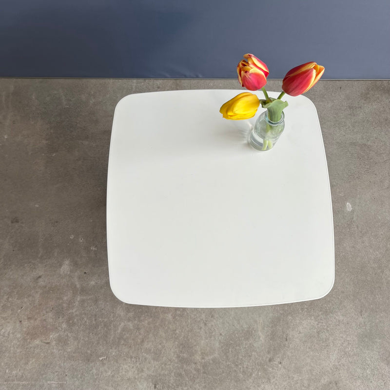 Metal Side Table Beistelltisch mittel - weiß