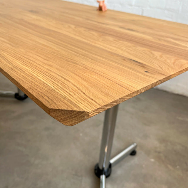 USM Kitos - Tisch Eiche massiv - 150 x 75 cm