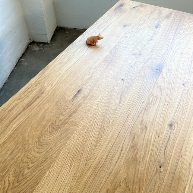 USM Kitos - Tisch Eiche massiv - 150 x 75 cm