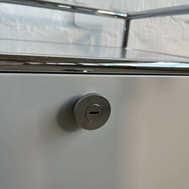 USM Haller Bar-Regal in lichtgrau