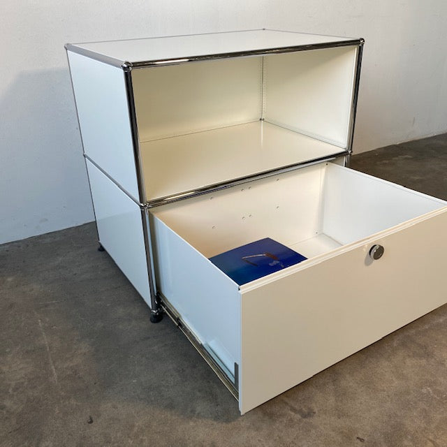 USM Haller - Sideboard - weiß - gebrauchter TOP Zustand