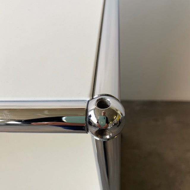 USM Haller - Sideboard - weiß - gebrauchter TOP Zustand