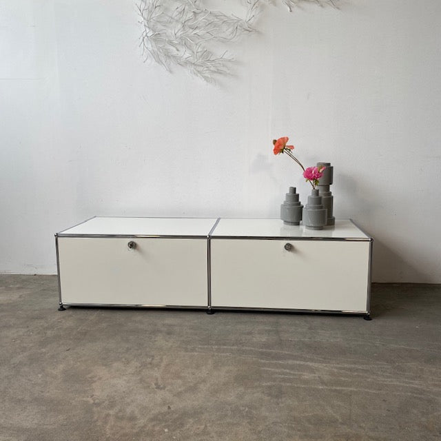 USM Haller - Lowboard - weiß