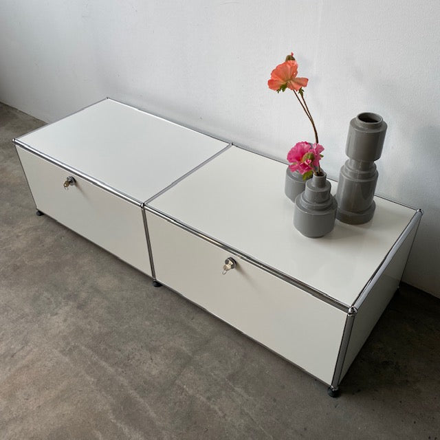 USM Haller - Lowboard - weiß