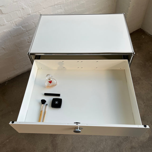 USM Haller - Schminktisch - weiß