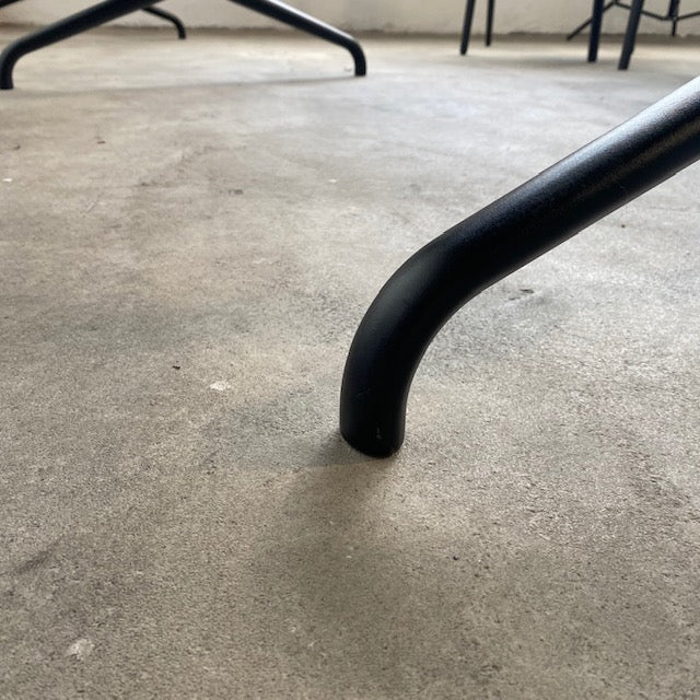 Tisch Belleville Table - schwarz
