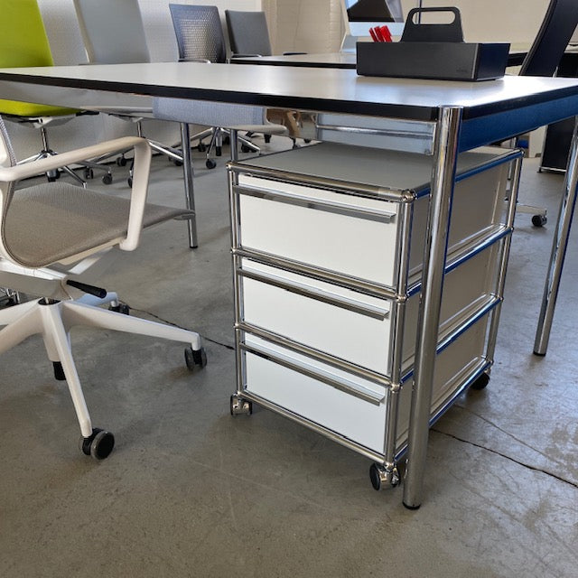 USM Haller - Rollcontainer - lichtgrau - gebrauchter TOP Zustand