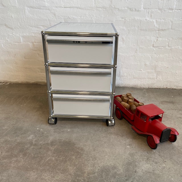 USM Haller - Rollcontainer - lichtgrau - gebrauchter TOP Zustand