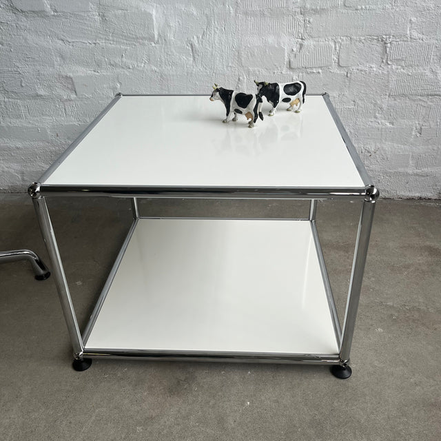 USM Haller Beistelltisch - 50 x 50 cm - verschiedene Ausführungen - gebrauchte TOP Qualität