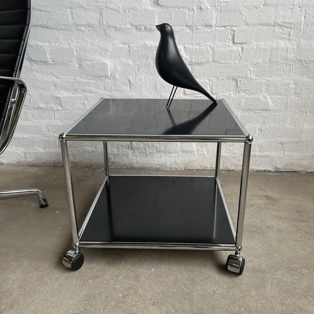 USM Haller Beistelltisch - 50 x 50 cm - verschiedene Ausführungen - gebrauchte TOP Qualität