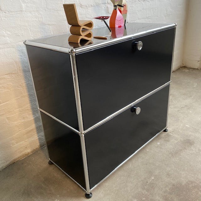 USM Haller - Sideboard - schwarz - gebrauchter TOP Zustand