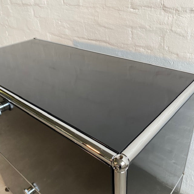 USM Haller - Sideboard - schwarz - gebrauchter TOP Zustand